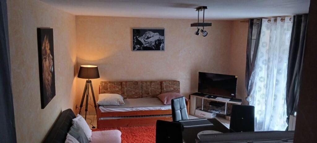 Au Pied De La Vallee Saint-Etienne-de-Cuines Ngoại thất bức ảnh